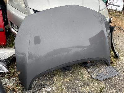 Kapota přední Opel Astra na rok 2012