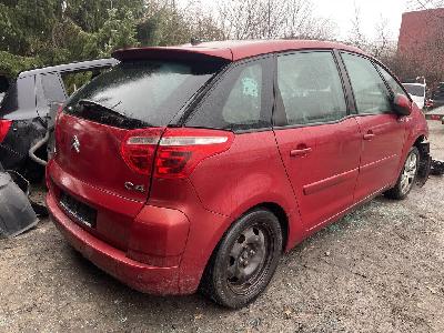 Náhradní díly z Citroen C4 Picasso rok 2010, světla, dveře, nárazník