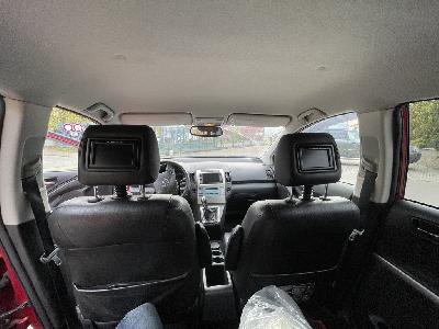 Prodám Toyota Corola Verso 2,2 Diesel 130kW, sedm míst