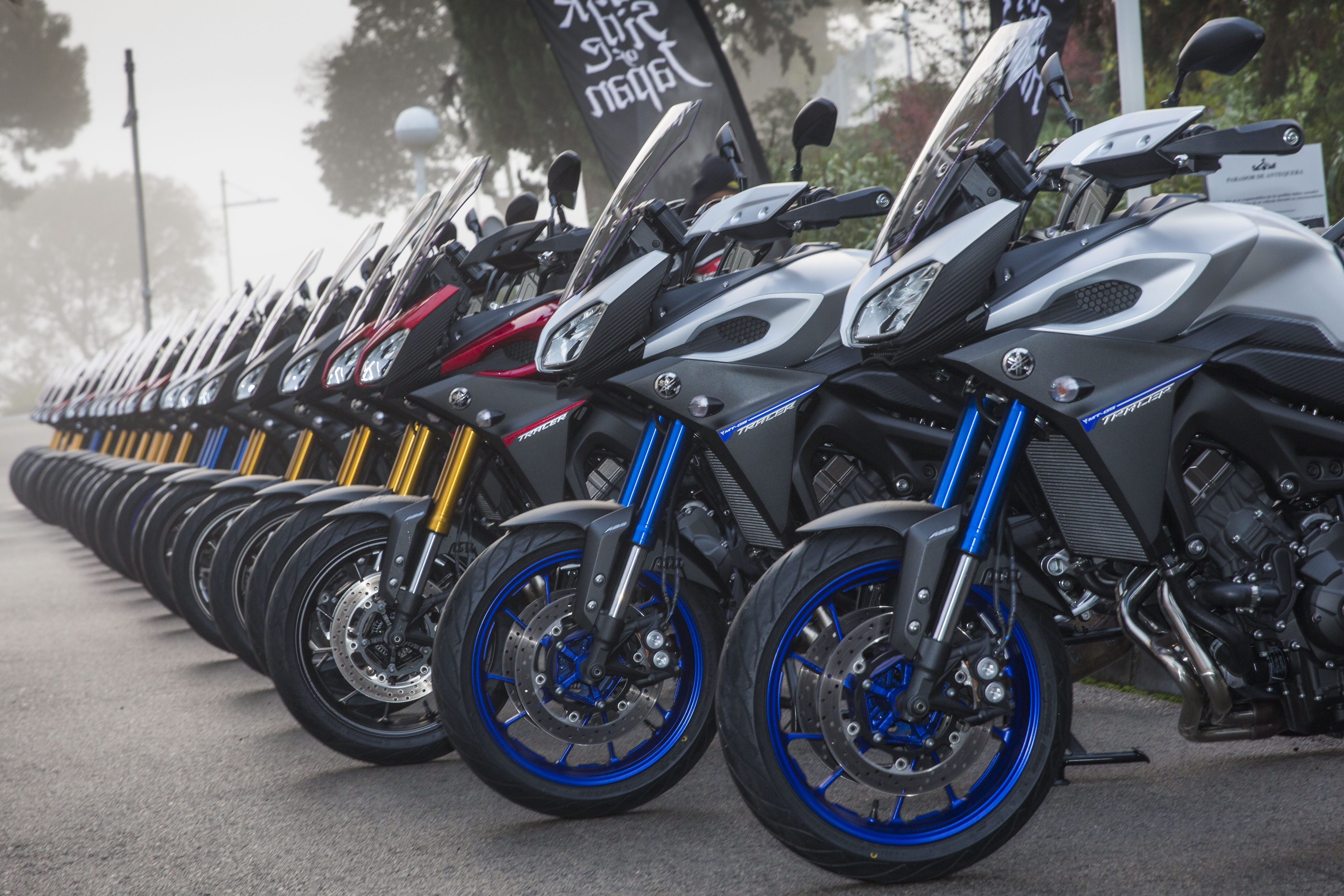 TEST: Touring Dark Side &ndash; Yamaha MT-09 Tracer