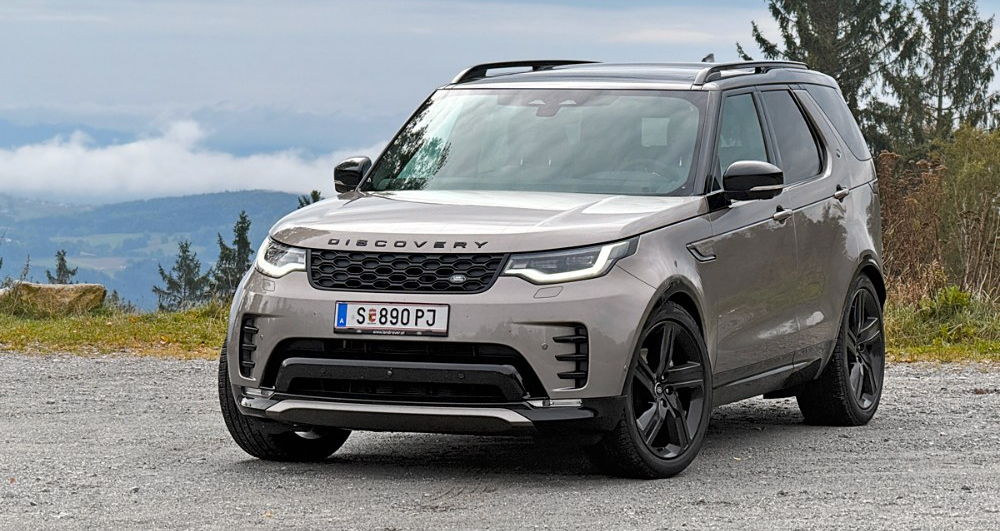 Land Rover Discovery D250 – Vysoko nad věcí Land Rover Discovery D250 – Vysoko nad věcí