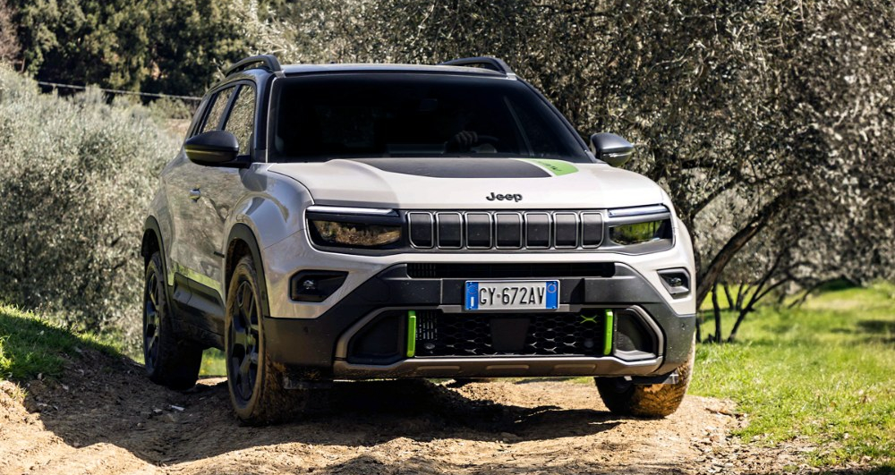 Jeep Avenger 4xe &ndash; Konečně do ter&eacute;nu!